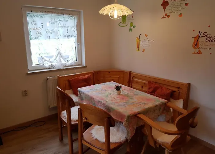 Alpenblick Apartment *
