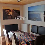 Alpenblick 公寓 洛伊塔施